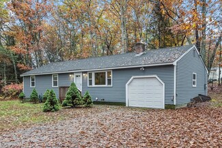 28 Phillipswood Rd, Sandown, NH 03873