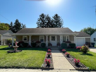 937 Grover St, Belvidere, IL 61008