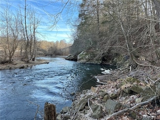 471 Kintyre Ln, Amherst, VA 24521