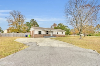 207 N Nunn St, Havelock, NC 28532