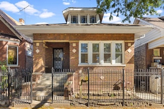 6151 S Albany Ave, Chicago, IL 60629