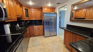2661 S Course Dr Unit 201, Pompano Beach, FL 33069