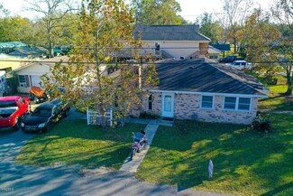 1106 13th St, Pascagoula, MS 39567