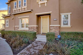 1536 Sylvia St, Hayward, CA 94545