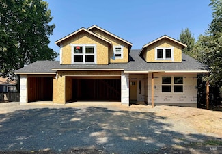 819 Park Ave, Lewiston, ID 83501