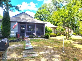 1628 Woodland Rd, Forked River, NJ 08731