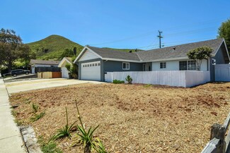 517 S R St, Lompoc, CA 93436