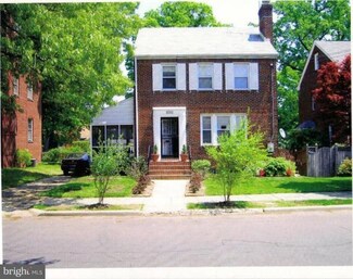 2032 36th St SE, Washington, DC 20020