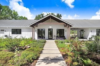 3440 Crenshaw Lake Rd, Lutz, FL 33548