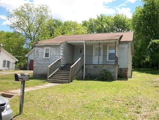 2022 Montgomery St, Newberry, SC 29108