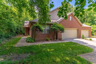 1530 Village Ct, Evansville, IN 47725