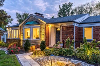 739 Old Bonhomme Rd, Saint Louis, MO 63132