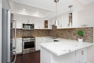 5222 Walnut Ave Unit 7, Irvine, CA 92604