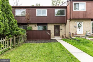 3838 Twin Lakes Ct, Windsor Mill, MD 21244