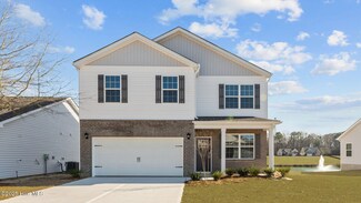 414 Lake Tyler Dr, New Bern, NC 28560
