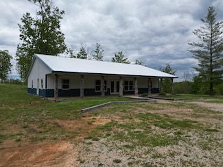 8065 Gourley Rd, Mountain Grove, MO 65711
