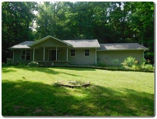5552 Rocky Hill Rd, Spencer, IN 47460