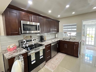1941 NW 113th Terrace, Miami, FL 33167