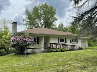 109 Union Mill Rd, Covington Township, PA 18444