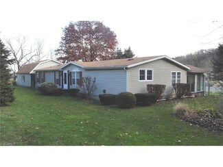 9945 Fort Laurens Rd NW, Bolivar, OH 44612