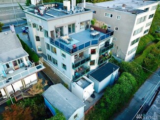 2713 Boylston Ave E Unit PH301, Seattle, WA 98102