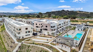 2581 Broom Ln, Carlsbad, CA 92008