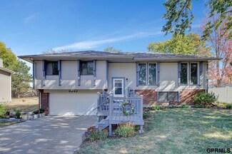 6242 Briar Rosa Dr, Lincoln, NE 68516