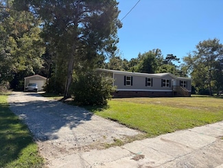 170 Church Rd, Saint Stephen, SC 29479