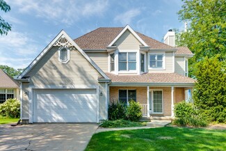 1472 Robincrest Ln, Lindenhurst, IL 60046