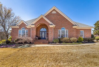 518 Cider Park Dr, Boiling Springs, SC 29316