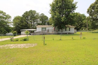 106 Paul Revere Dr, Cusseta, GA 31805