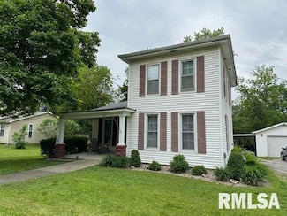 1065 S Clay Ave, Jacksonville, IL 62650