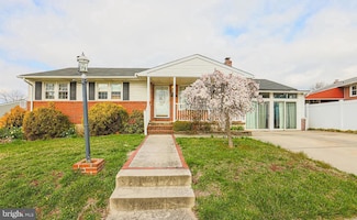 8816 Richmond Ave, Parkville, MD 21234