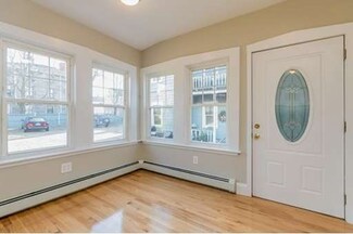 7 1/2 Hardy St, Salem, MA 01970