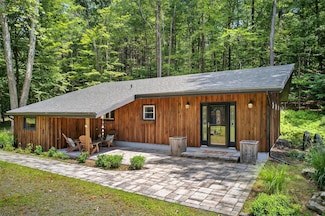 4260 State Route 17b, Callicoon, NY 12723