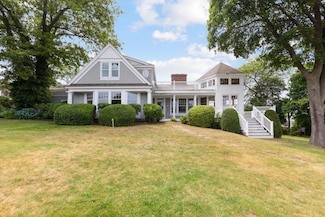 26 Bel Air Rd, Hingham, MA 02043