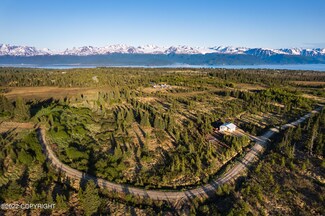 48660 E End Rd, Homer, AK 99603