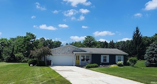 4517 Golfview Dr, Fort Wayne, IN 46818