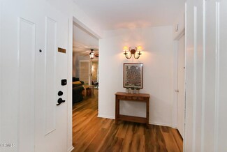 360 S Euclid Ave Unit 215, Pasadena, CA 91101
