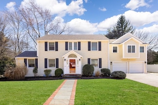 99 Hagen Rd, Newton Center, MA 02459