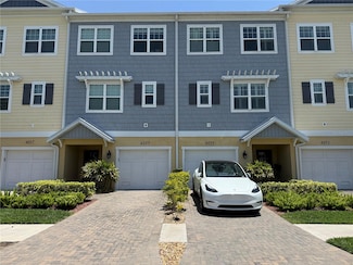 4053 Rocky Shores Dr, Tampa, FL 33634