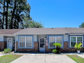 1702 Brighton Cove Unit B, Fort Walton Beach, FL 32547