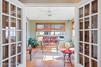 458C Revere Way, Jamesburg, NJ 08831