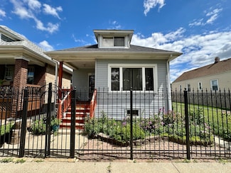 5235 S Washtenaw Ave, Chicago, IL 60632