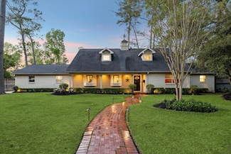 8014 Burkhart Rd, Houston, TX 77055