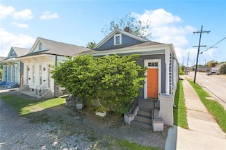 1002 N Rocheblave St, New Orleans, LA 70119