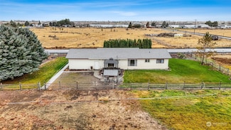 7589 Redmond Rd NE, Moses Lake, WA 98837