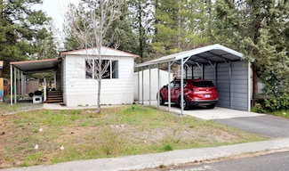 61040 S Queens Dr Unit 56, Bend, OR 97702