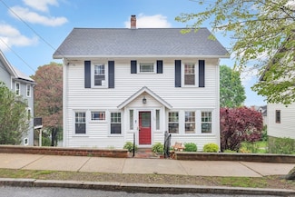 15 Farmer Rd, Arlington, MA 02476