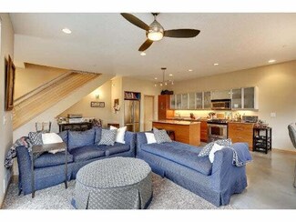 2808 2808 Aldrich Ave S, Minneapolis, MN 55408